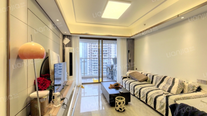 珠江铂世湾二手房实景图