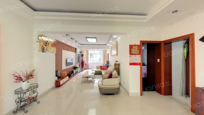 新苑小区二手房实景图