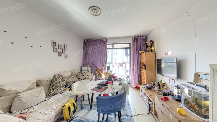 江南景苑南区二手房实景图