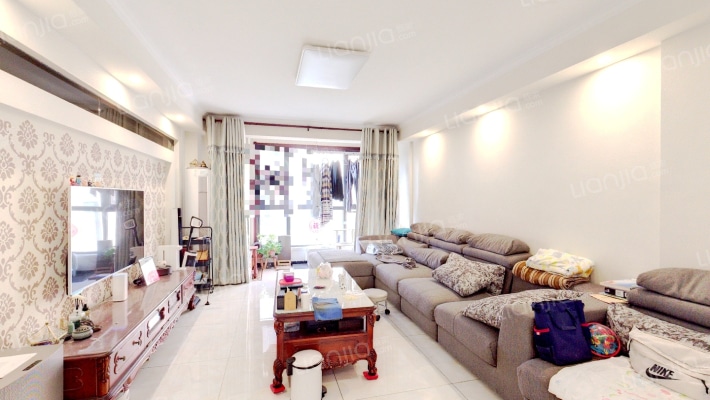 想象国际南区二手房实景图