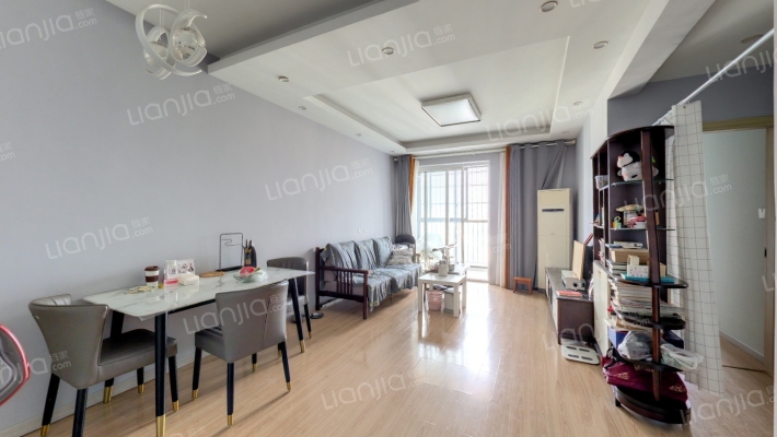 卓锦城五期二手房实景图