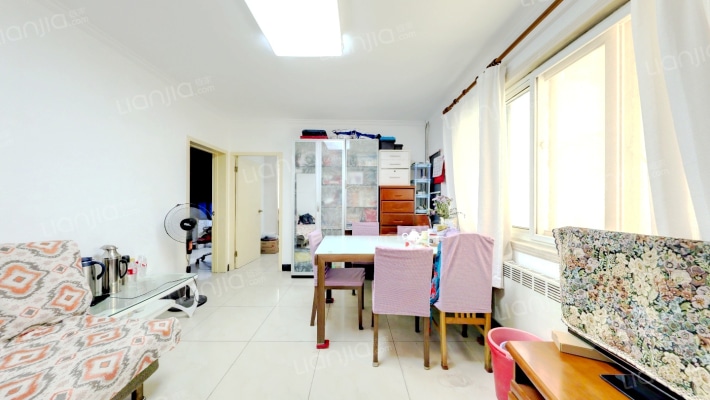 富华家园二手房实景图