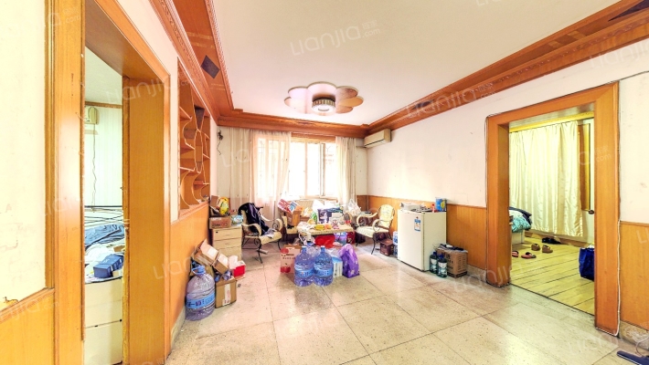 中建小区二手房实景图