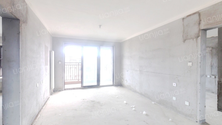 中建云栖苑二手房实景图