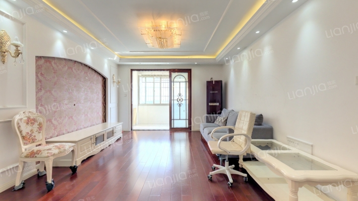 浦发春晖新苑二手房实景图