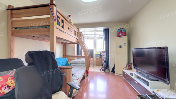 新景家园西区二手房实景图