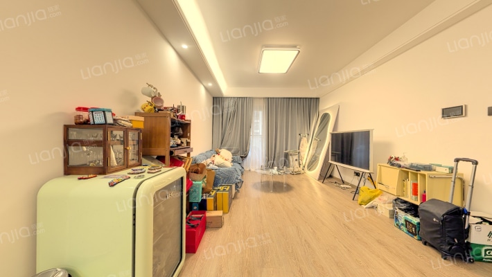 招商愉樾二手房实景图