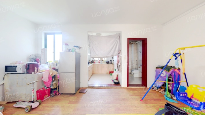 卫星花园二手房实景图