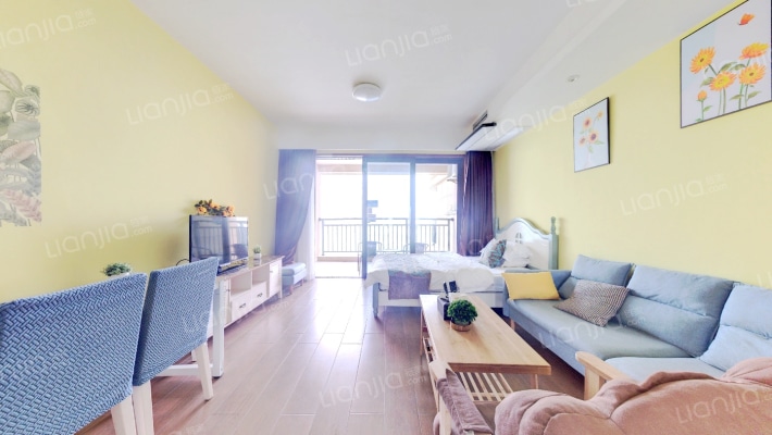 宝安虹海湾二手房实景图