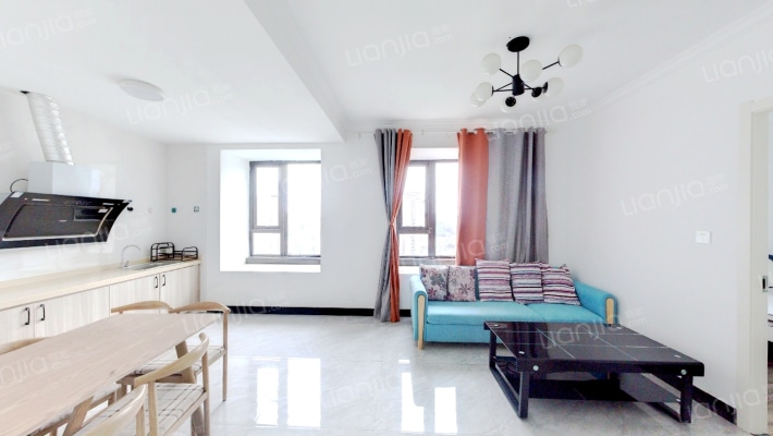 青樾府二手房实景图