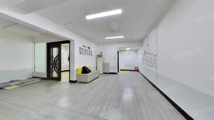 自由际二手房实景图