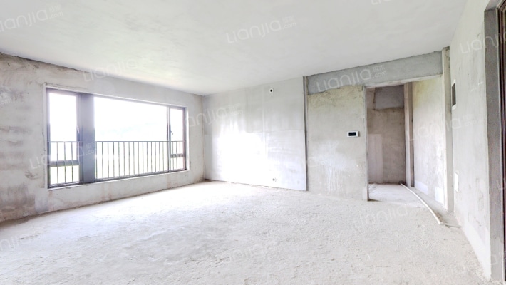 万科皇马郦宫二手房实景图