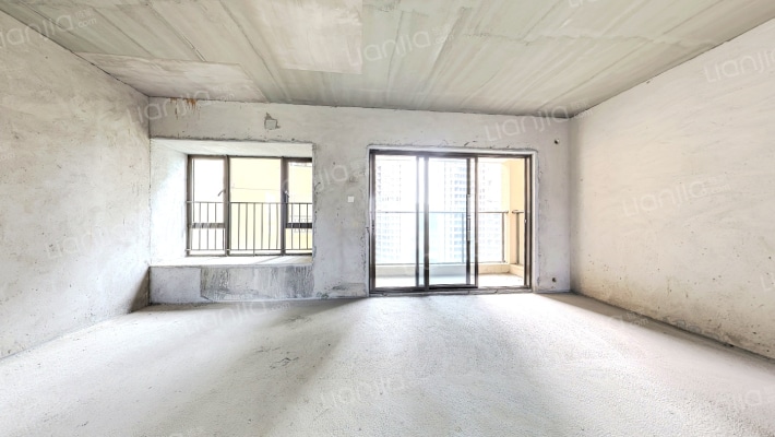 中洲半岛城邦五期二手房实景图