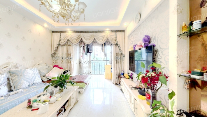 银翔翡翠谷B区二手房实景图