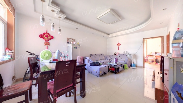 新鑫佳苑二手房实景图