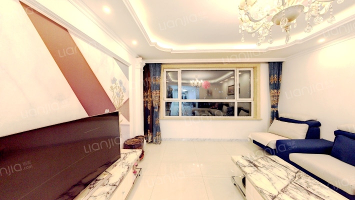 保利香槟酩悦二手房实景图