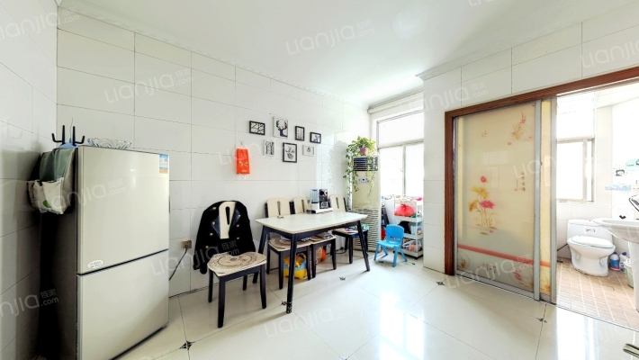 中圩新村二手房实景图