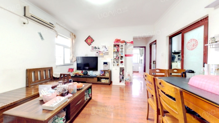 石油大厦二手房实景图