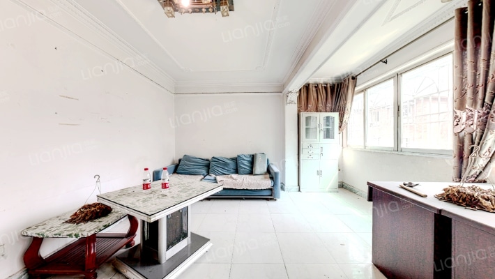 东宝花园二手房实景图