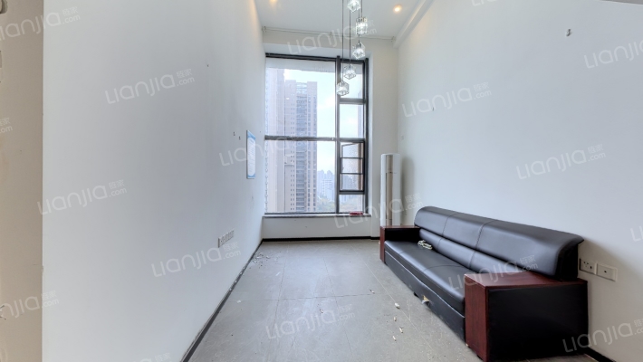 越秀星悦湾畔二手房实景图