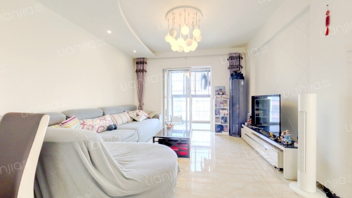 空港首座二手房实景图