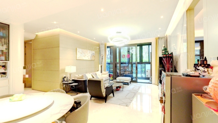 尚汇豪庭三期二手房实景图