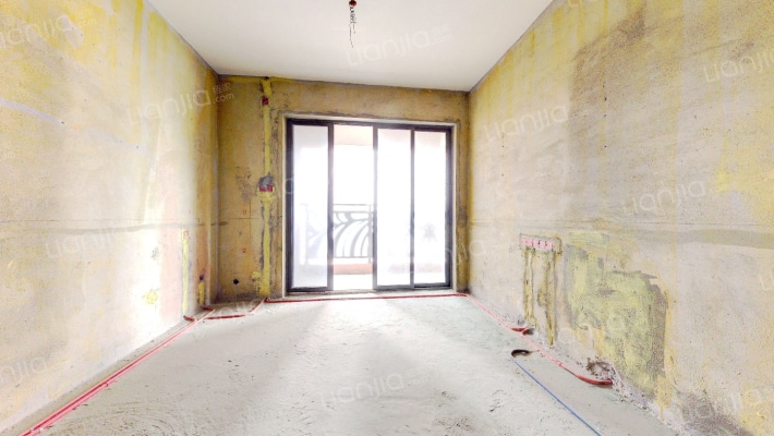 振江凤凰台二手房实景图