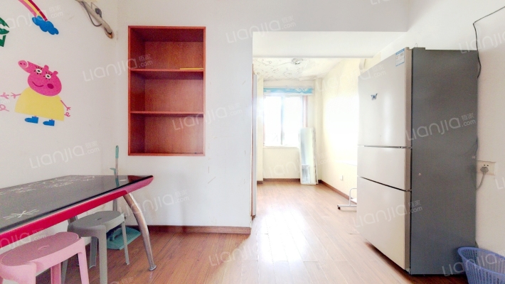 杨枝二村二手房实景图