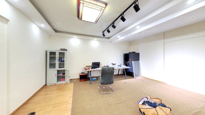 摩天一号二手房实景图