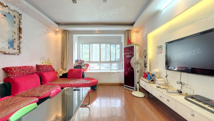 水岸菁华二手房实景图