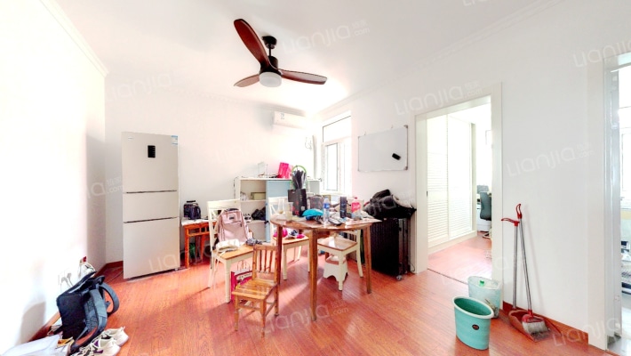 汇林阁东区二手房实景图