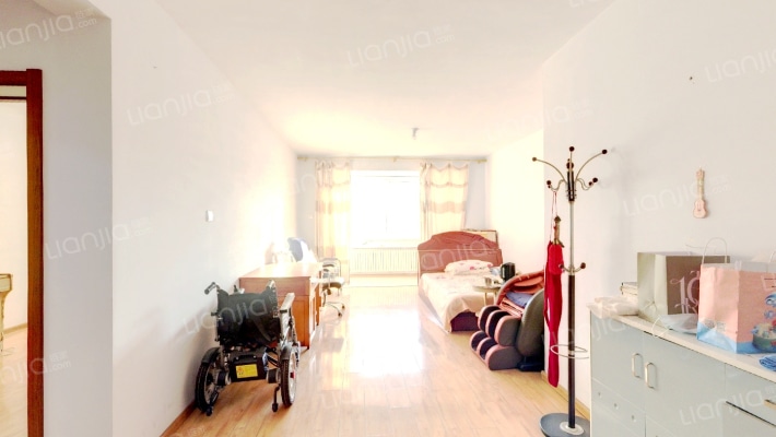 东城国际花园二手房实景图