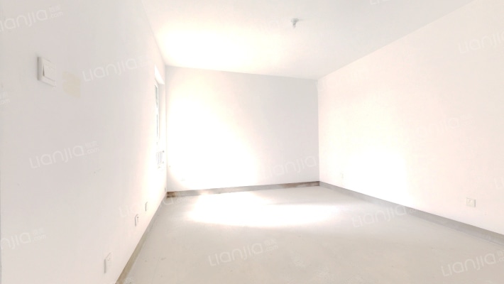 绿地泉景嘉园二手房实景图