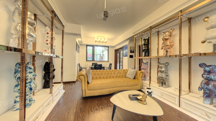 阅山墅二手房实景图