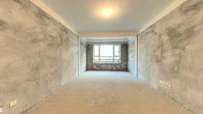 天山名苑二手房实景图