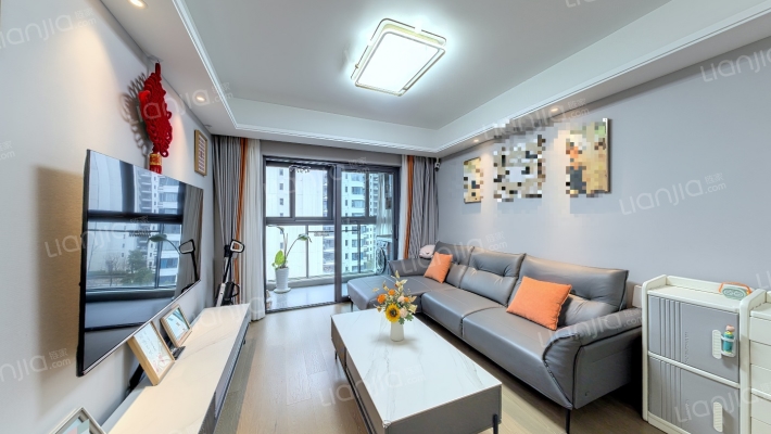 源翠府二手房实景图