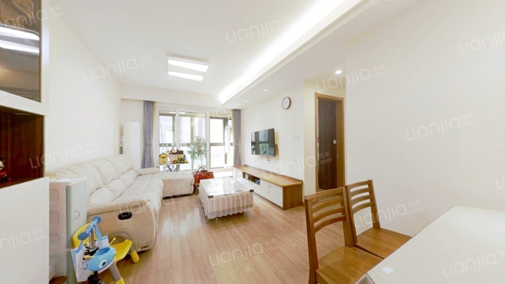 万科四季风景花园二手房实景图