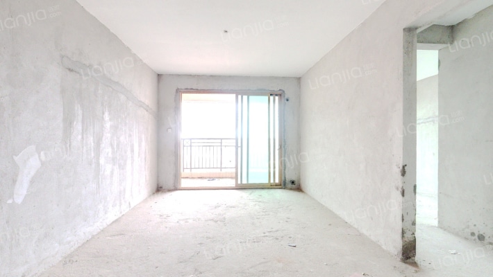 海伦堡三期二手房实景图