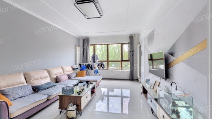 滨才新天地四期城市主场二手房实景图