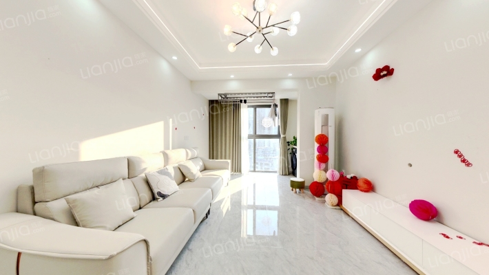 联发龙洲湾一号E区二手房实景图