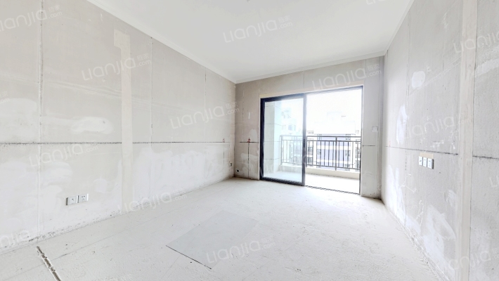 凤凰城凤鸣苑二手房实景图