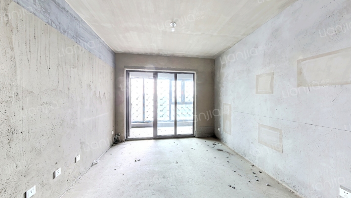 润诚天悦华府二手房实景图