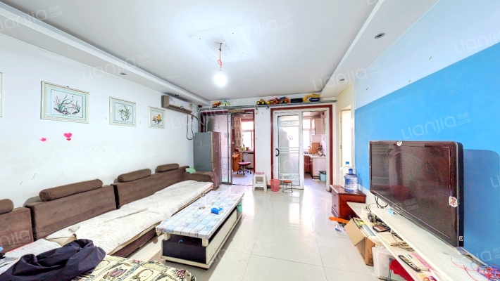 管委会宿舍二手房实景图