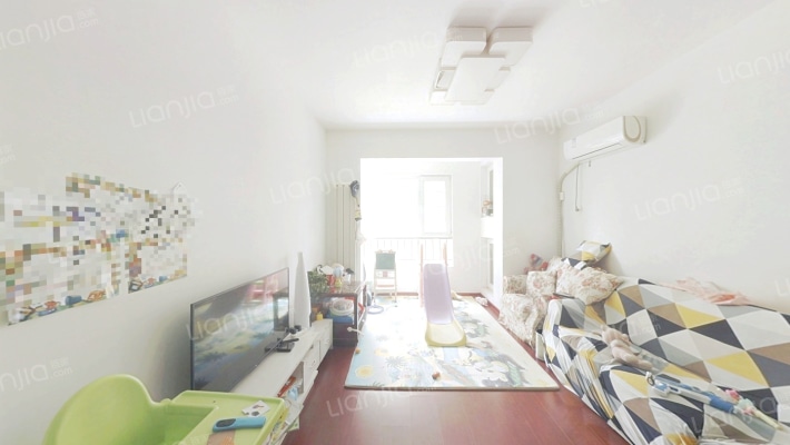 联发第五街二手房实景图