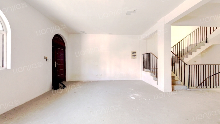 金域蓝湾一区二手房实景图