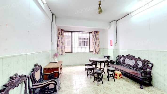 荣华楼二手房实景图