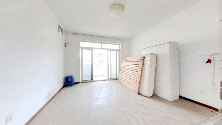 罗新苑东区二手房实景图