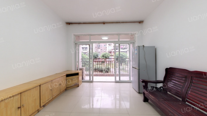 盘龙花园二手房实景图