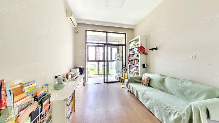 万业梦立方二手房实景图