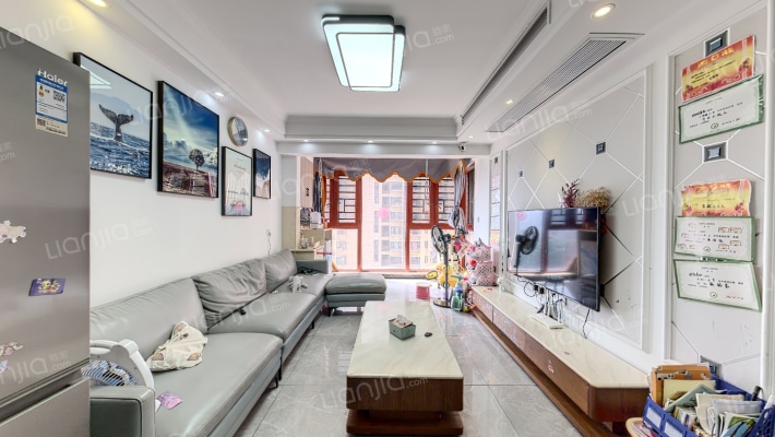 保利香槟国际二手房实景图